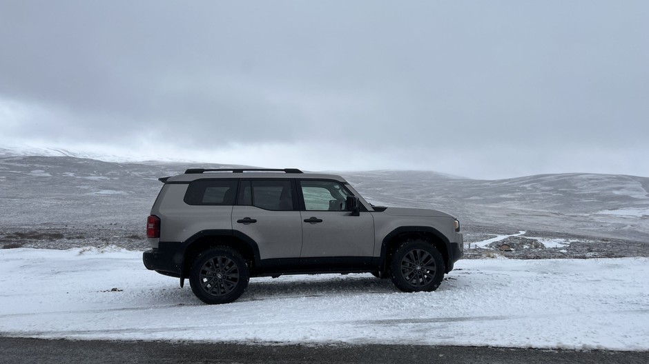Toyota Land Cruiser (seria 250; na rynku od 2024 r.)