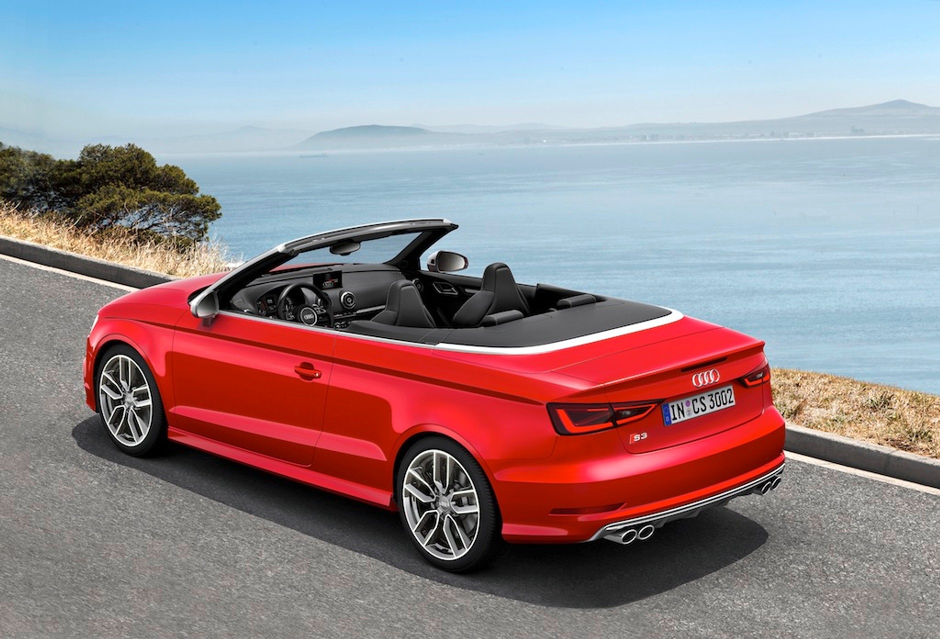 Audi S3 cabrio: 300 KM pod stopą