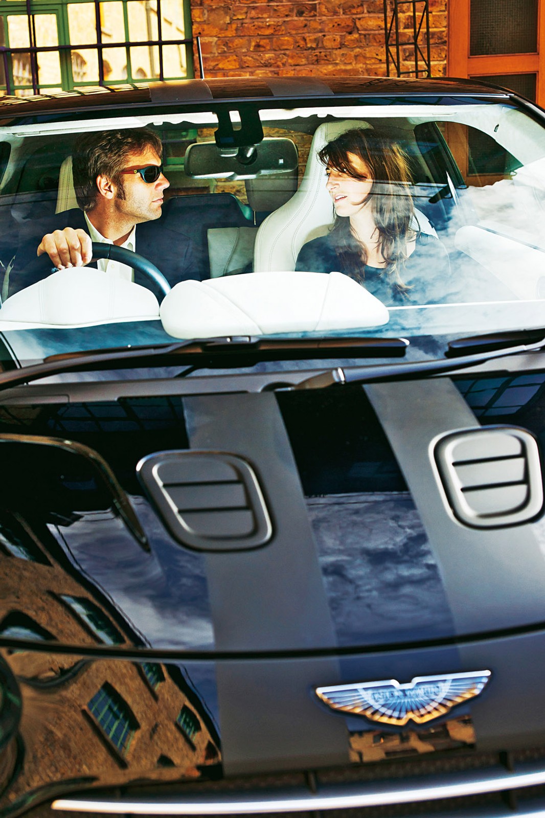 Aston Martin Cygnet: koniec świata James Bond ma malucha!