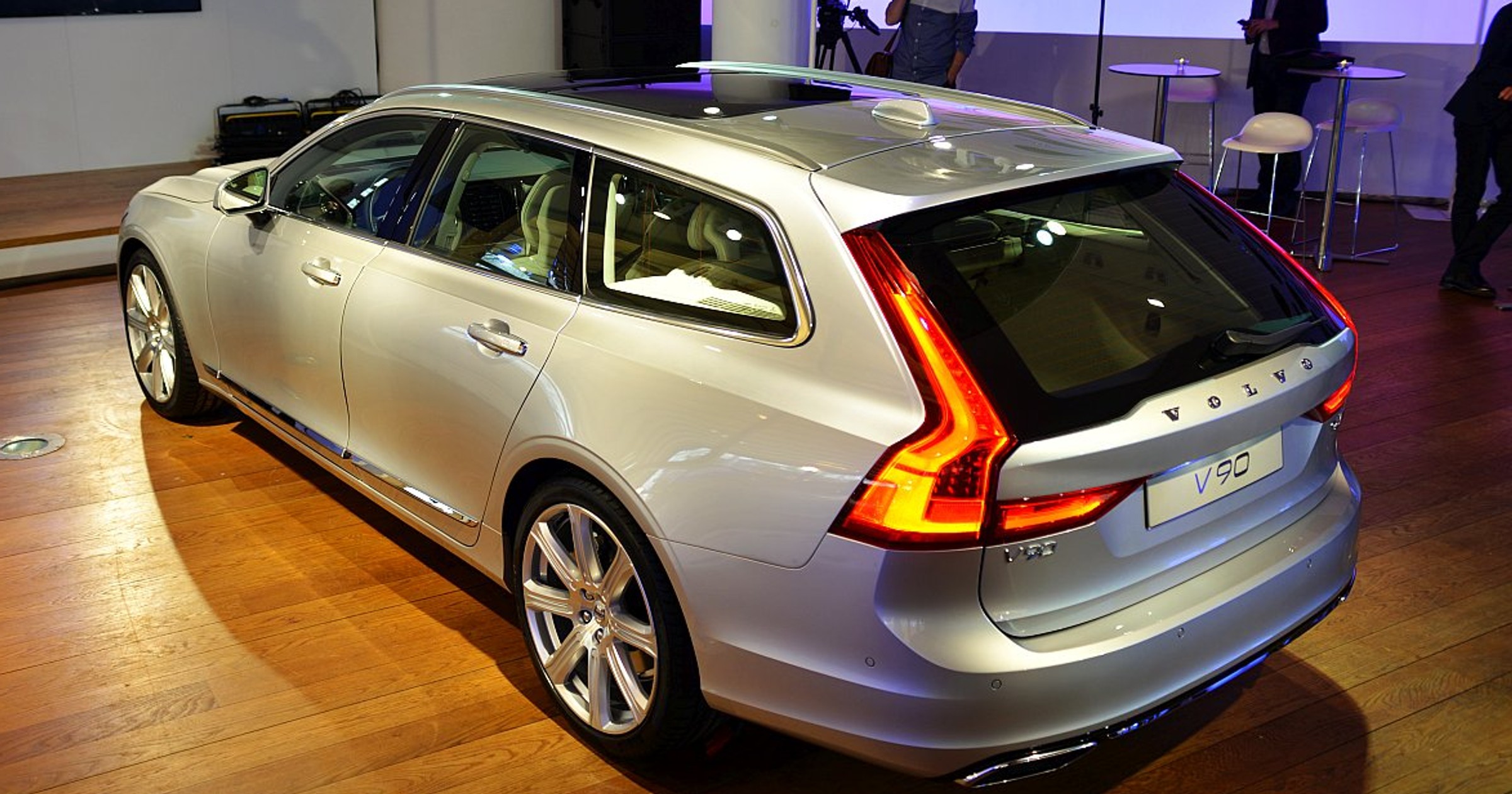 Volvo V90