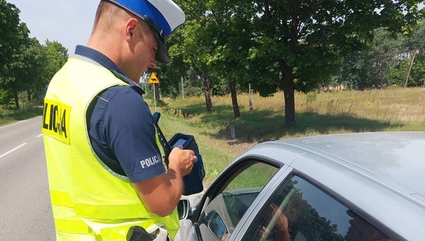 Już wlepiają supermandaty. Niektórzy muszą brać kredyty