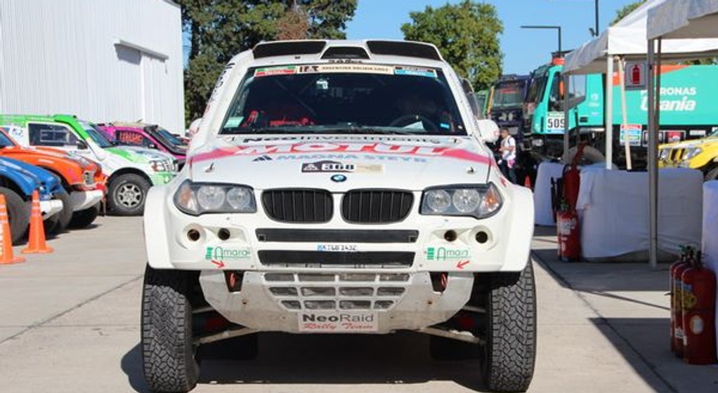BMW X3 CC załogi Piotr Beaupre i Jacek Lisicki