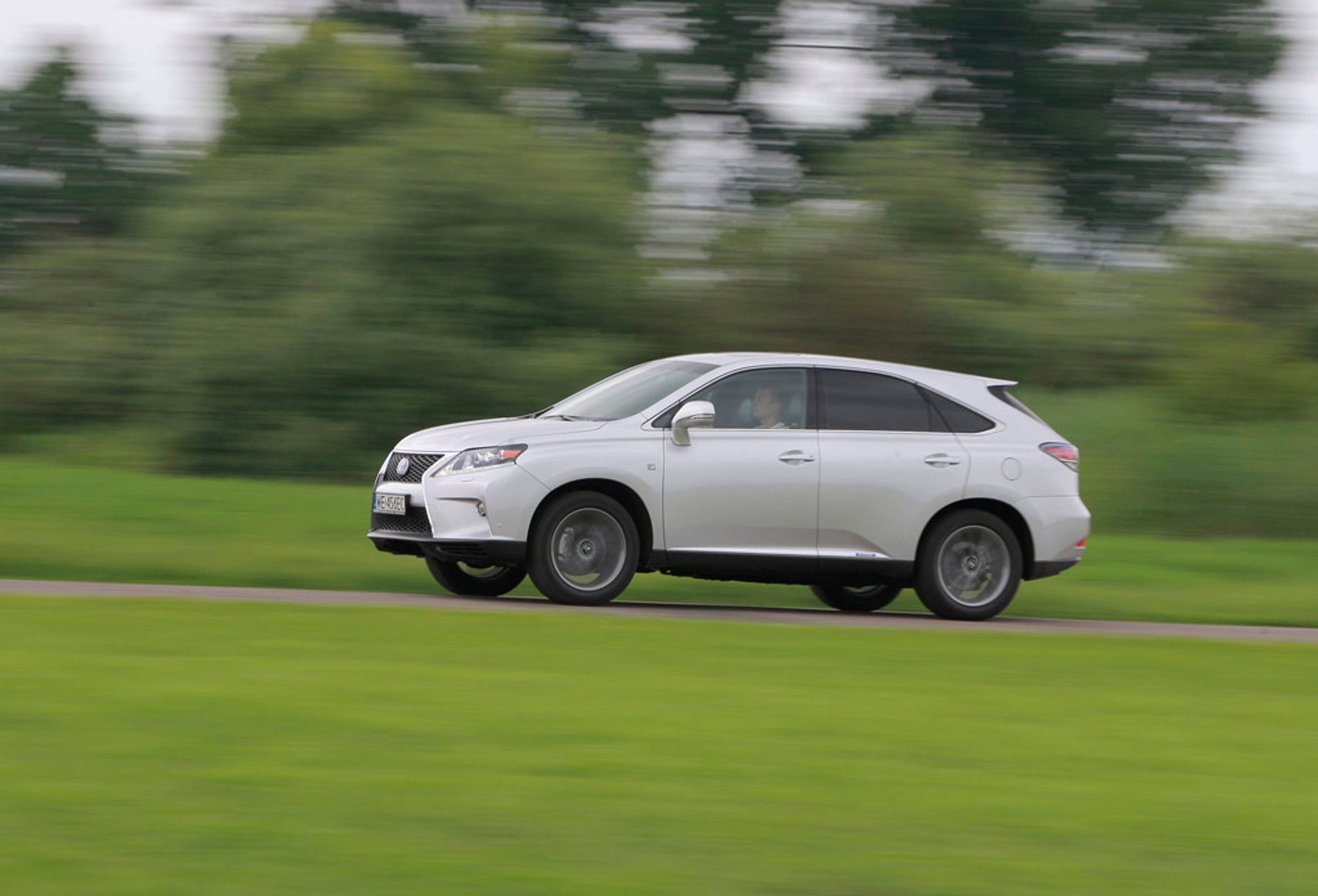 Test Lexusa RX 450h F Sport: hybryda na sportowo