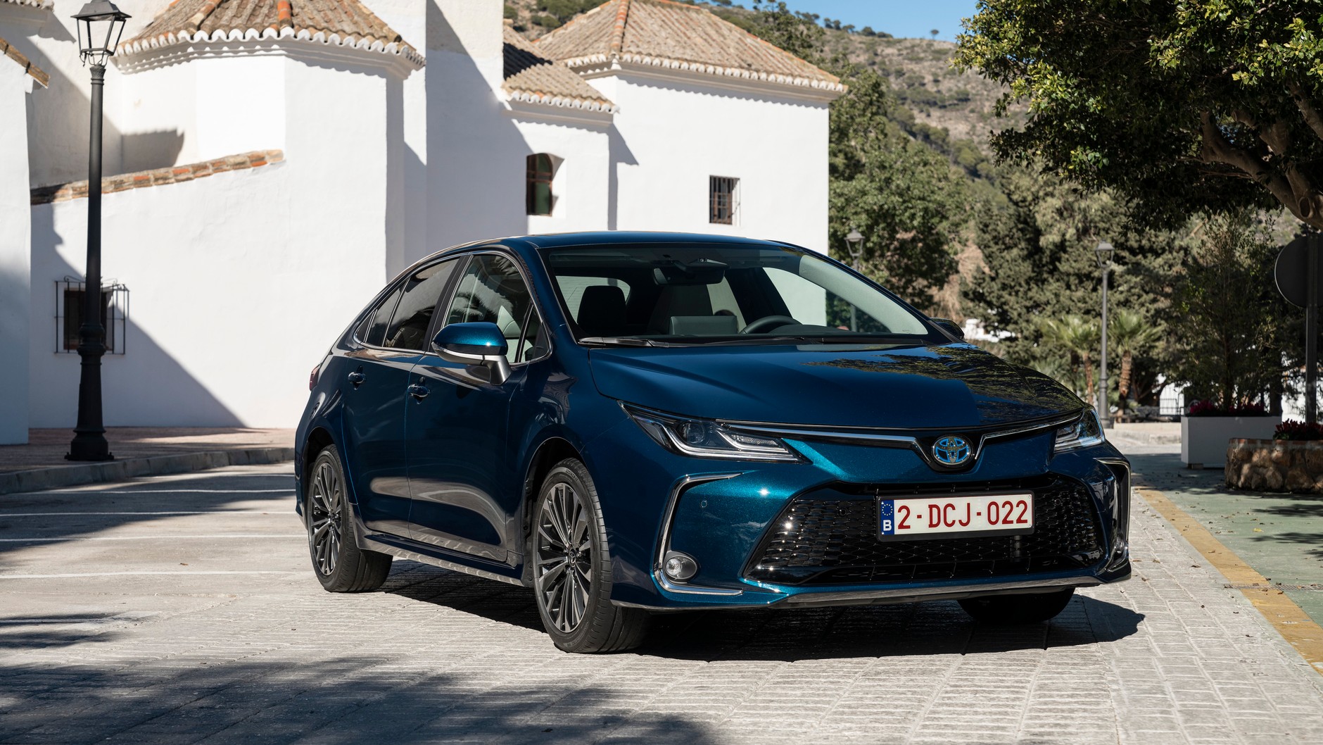 Toyota Corolla sedan