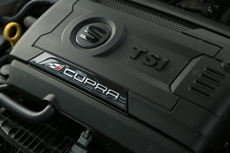 Seat Leon ST Cupra 370 Carbon 2019