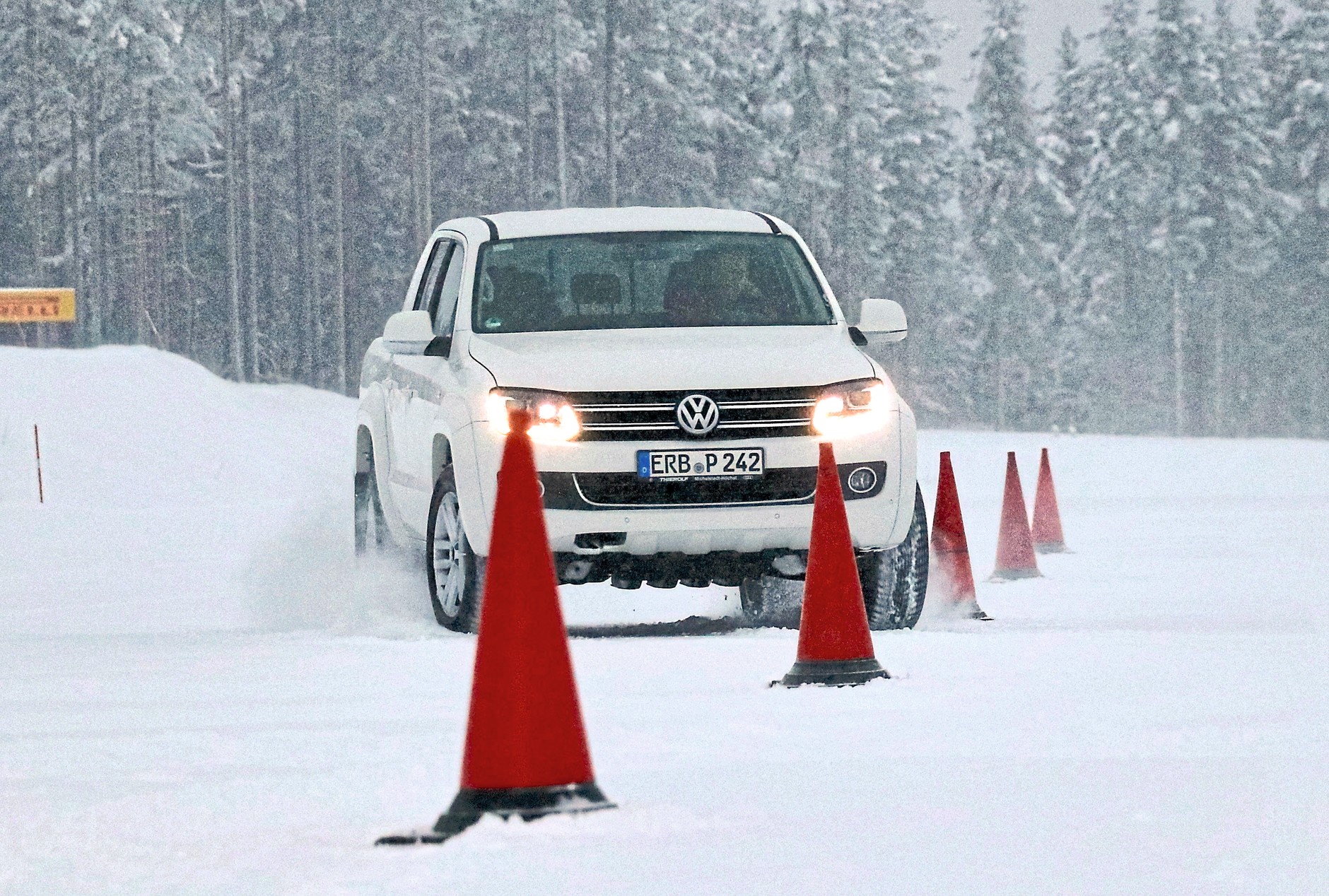 Slalom na śniegu to poważne wyzwanie
