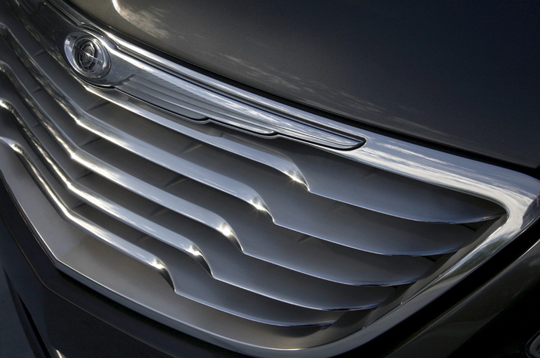 Chrysler 200C EV Concept – elegancki sedan z hybrydowym napędem