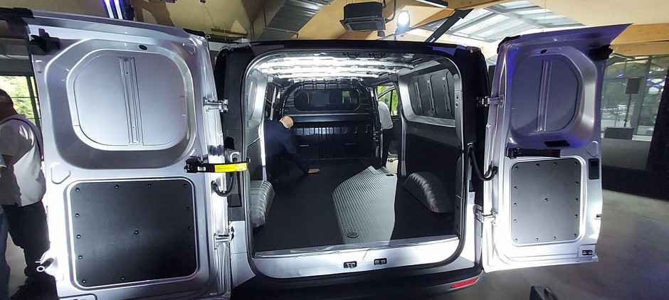 Maxus e-DELIVER 7