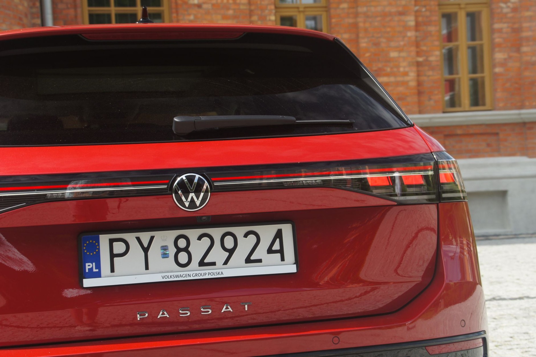 Volkswagen Passat B9 2.0 TDI