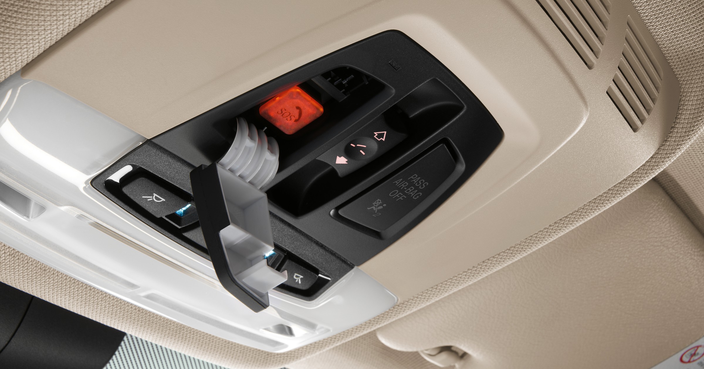 System e-Call w BMW