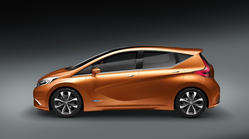 Nissan Invitation: zaproszenie do segmentu B