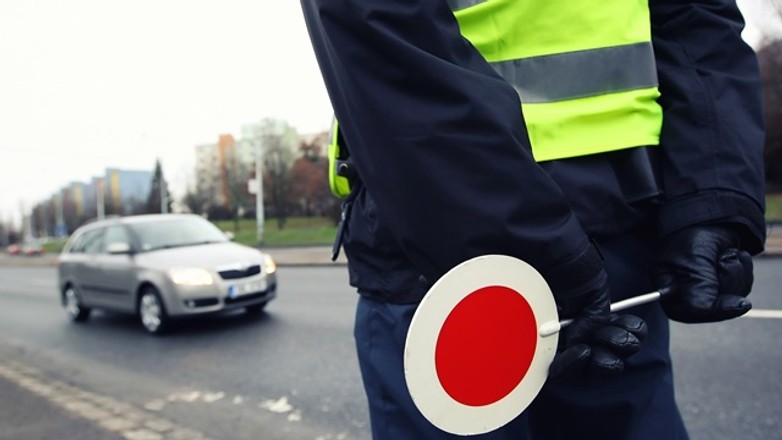 Zatrzymanie na drodze