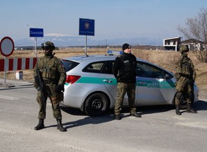 Terenówkami nielegalnie przekroczyli granicę - wysokie mandaty i kwarantanna