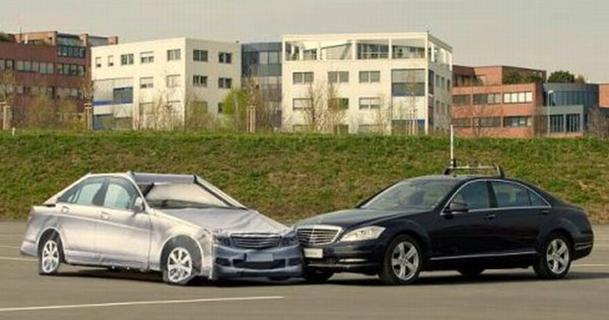 "Automatyczny kierowca" Mercedesa