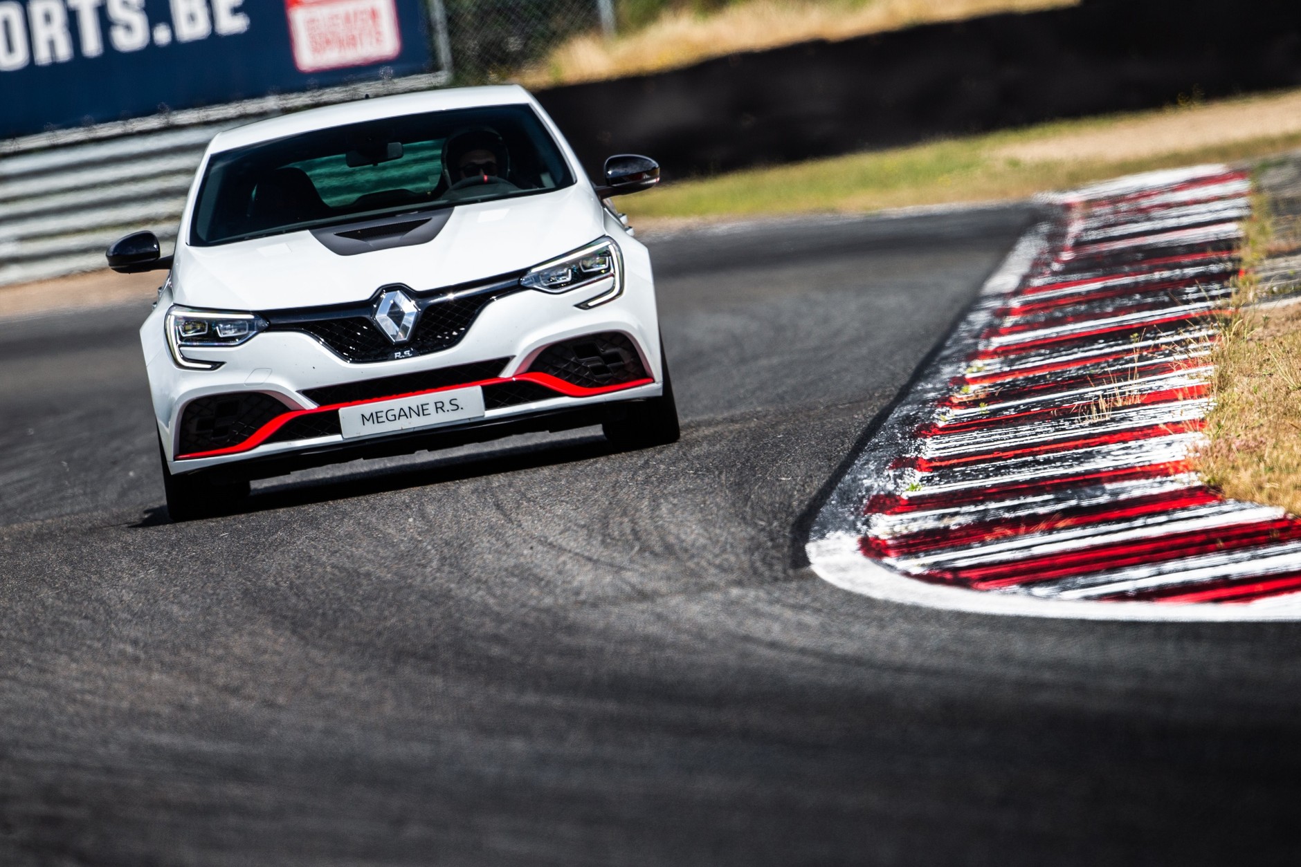 Renault Megane R.S. Trophy-R