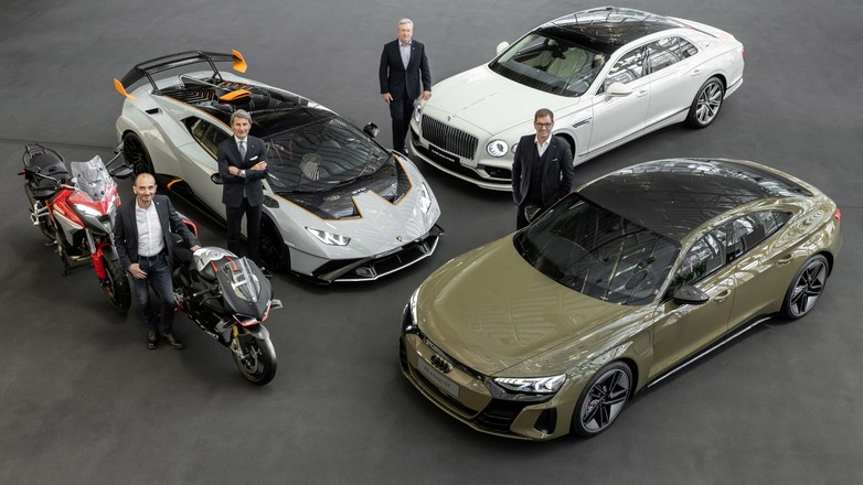 Lamborghini Huracan, Audi RS e-tron GT, Bentley Flying Spur