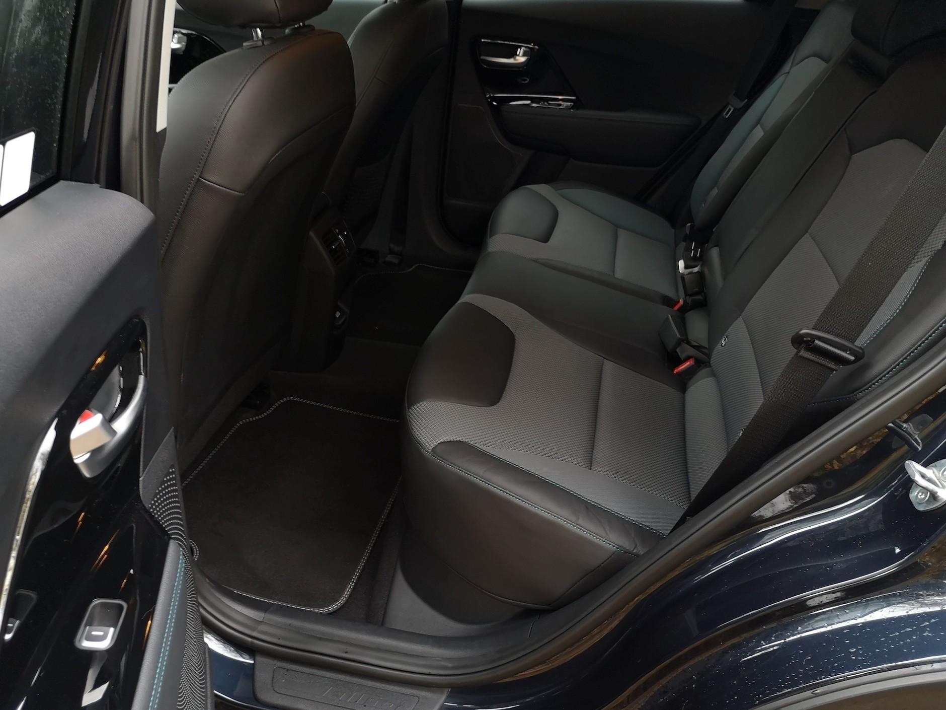 Kia e-Niro 64 kWh „L”