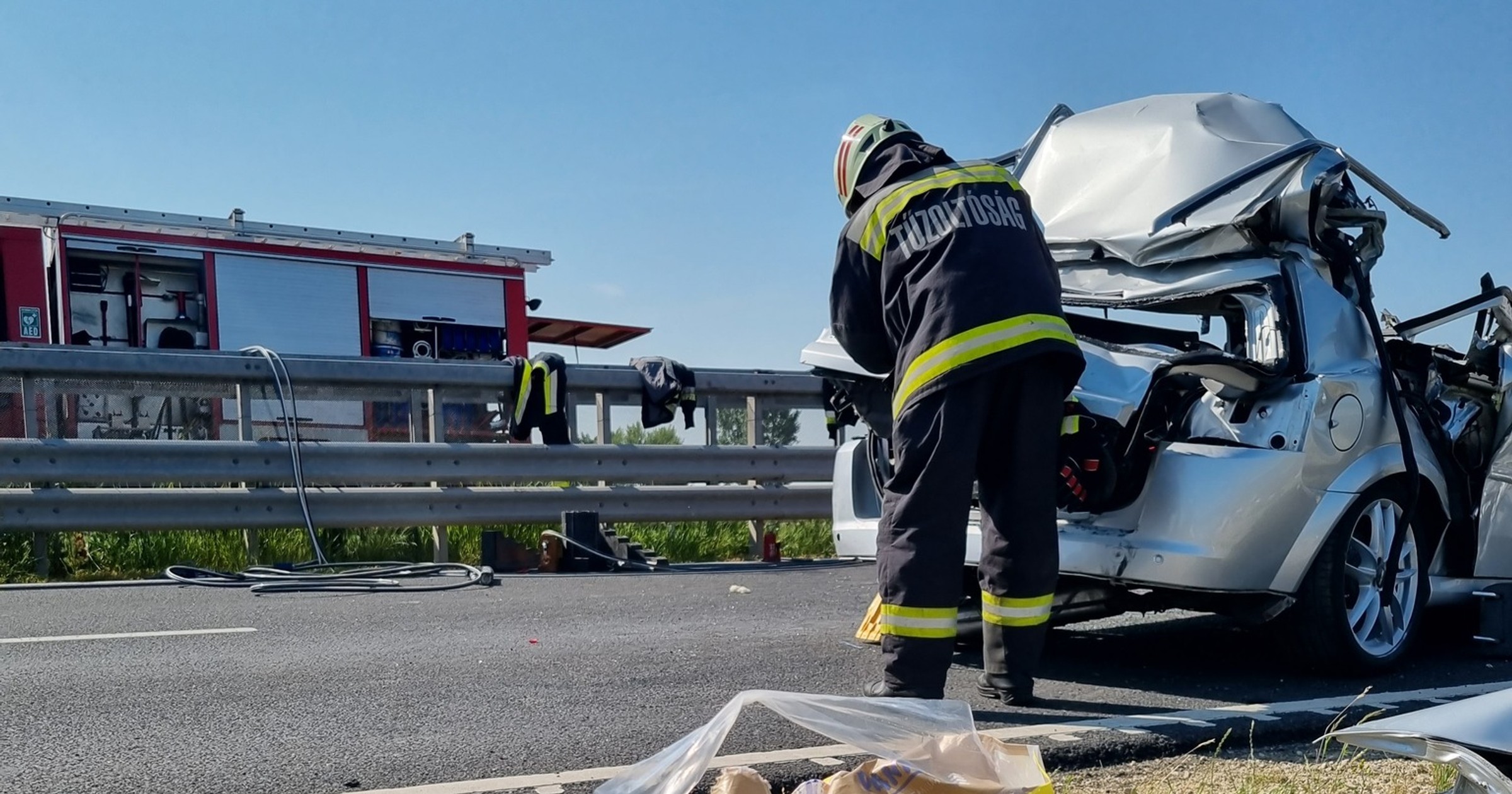Polska rodzina jechała na wakacje. Trzy osoby zginęły. Dziecko walczy o życie