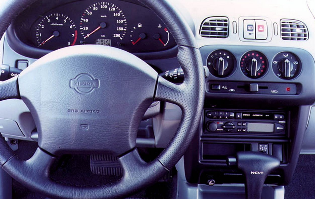 Nissan Micra K11