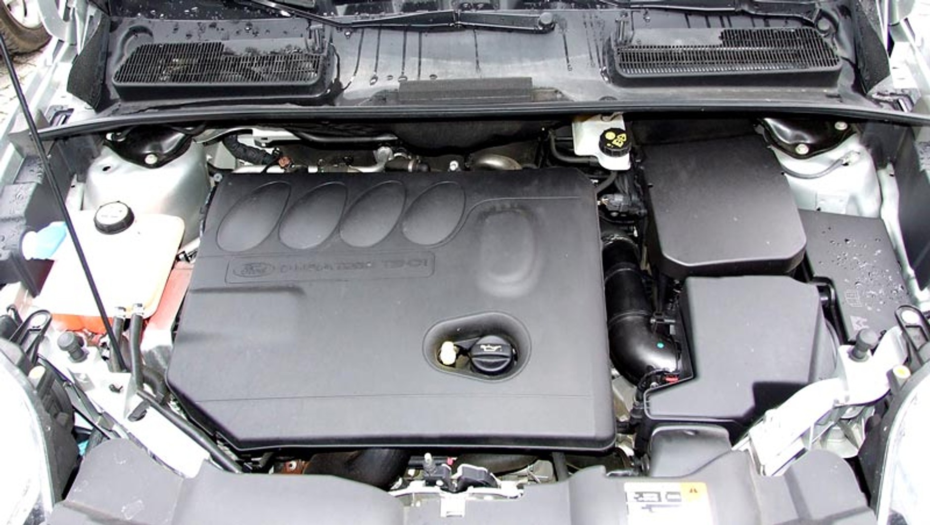 Ford Kuga - groźny konkurent na rynku SUV