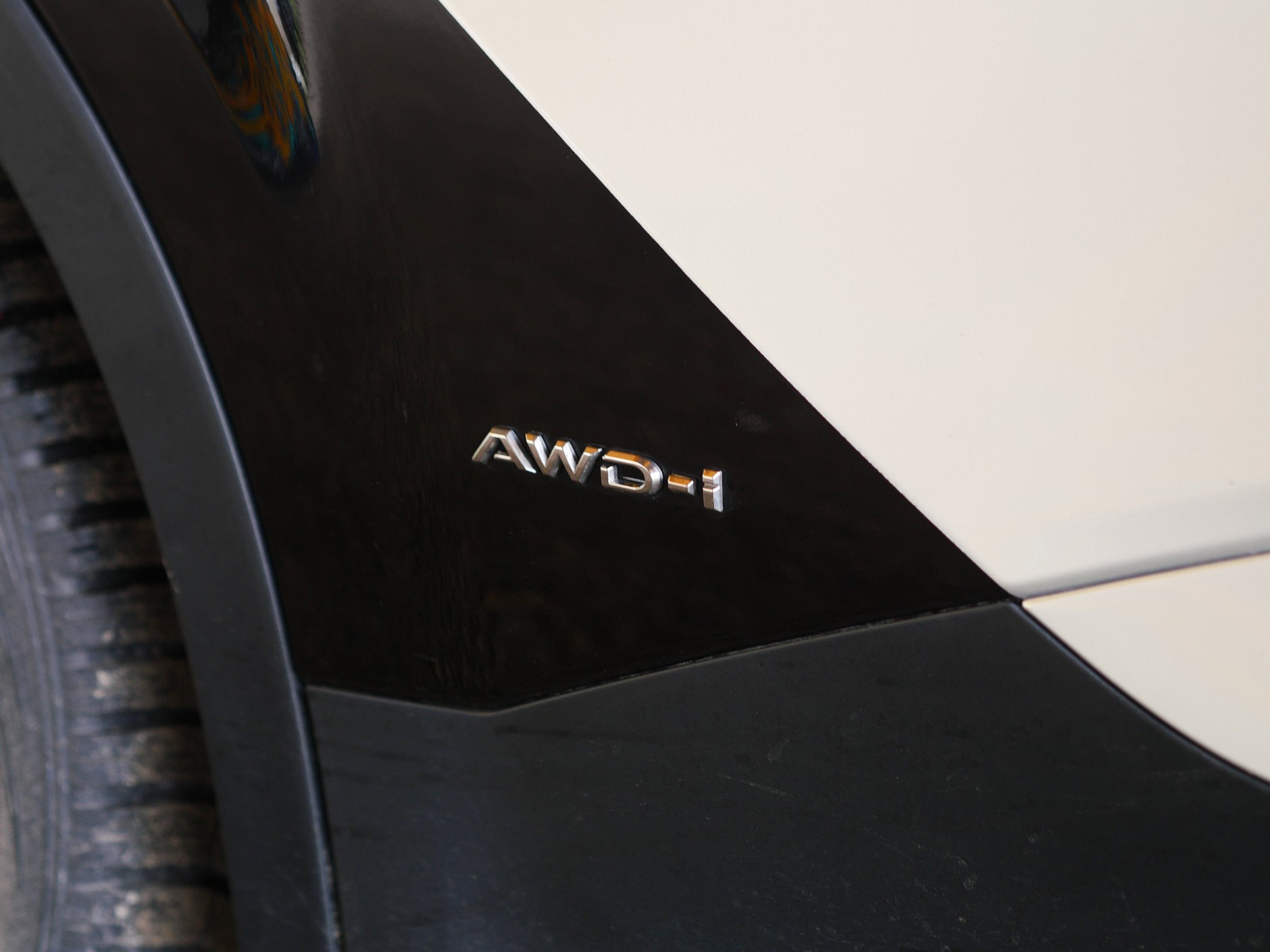 Toyota C-HR GR Sport 2.0 Hybrid DynamicForce 197 KM AWD-ie-CVT