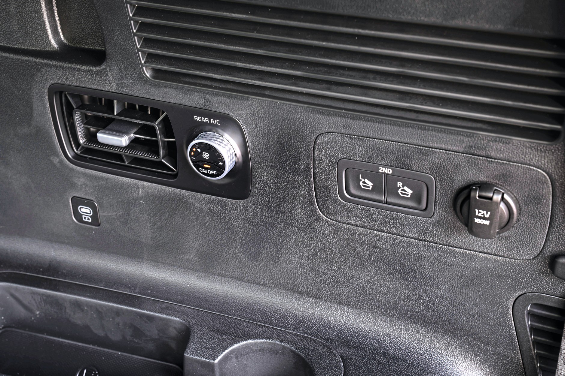 Kia Sorrento-029 HR