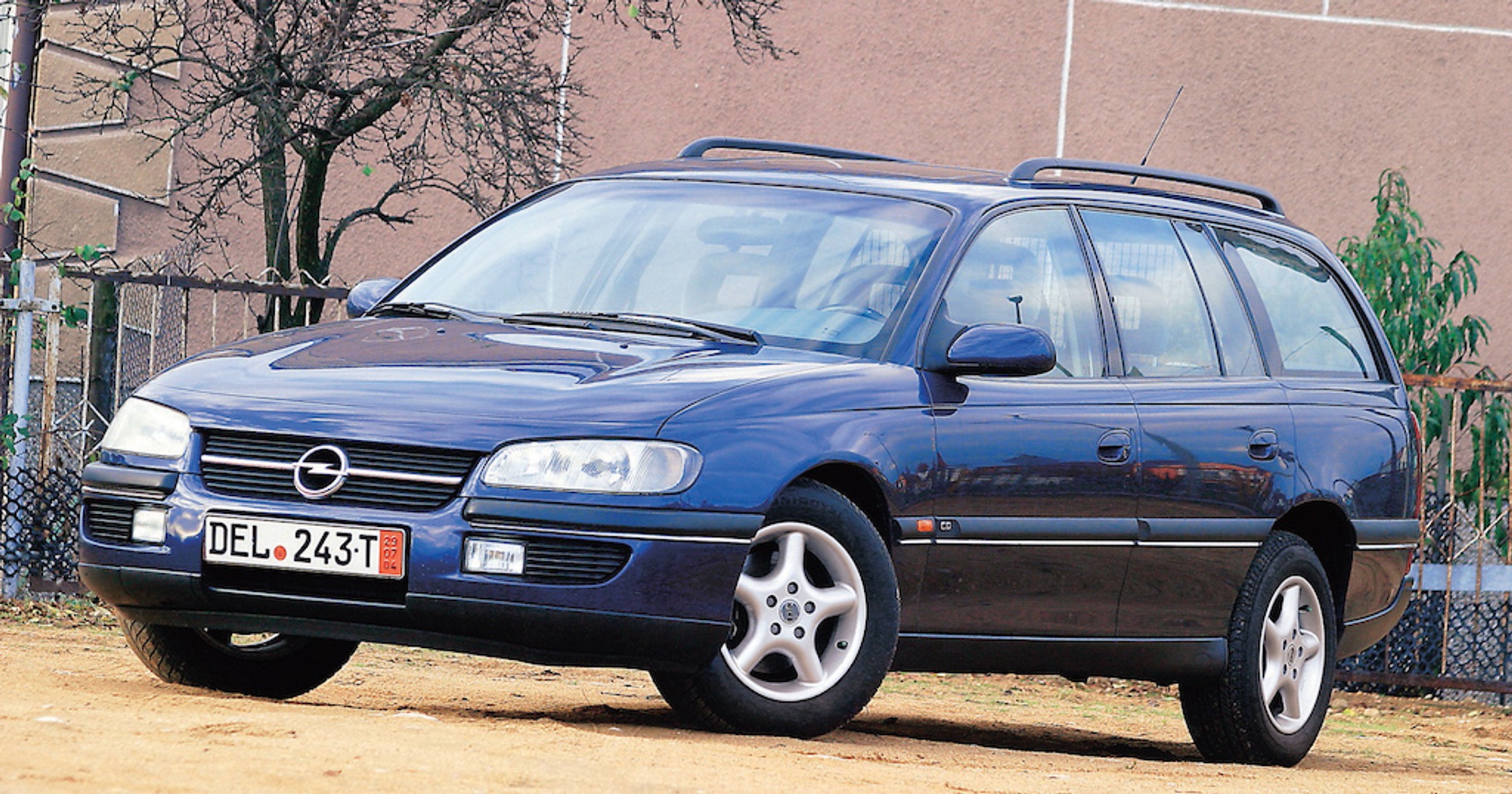 Opel Omega II Caravan