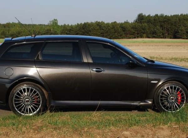 AlfaClub AutoBond Racing na Tuning Show