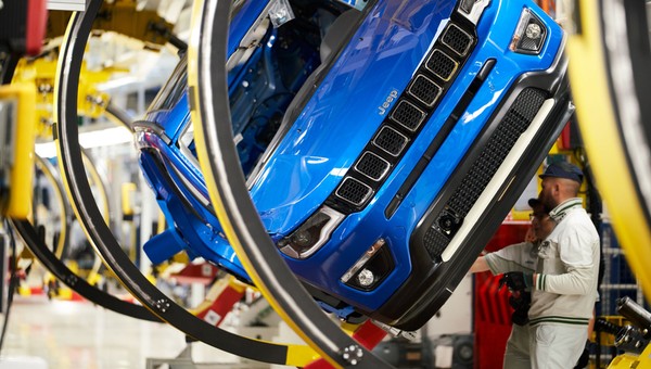 Jeep Renegade w fabryce w Melfi (Włochy)