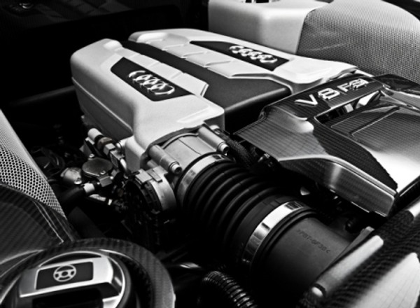 Silnik V8 FSI: bezpośredni typ