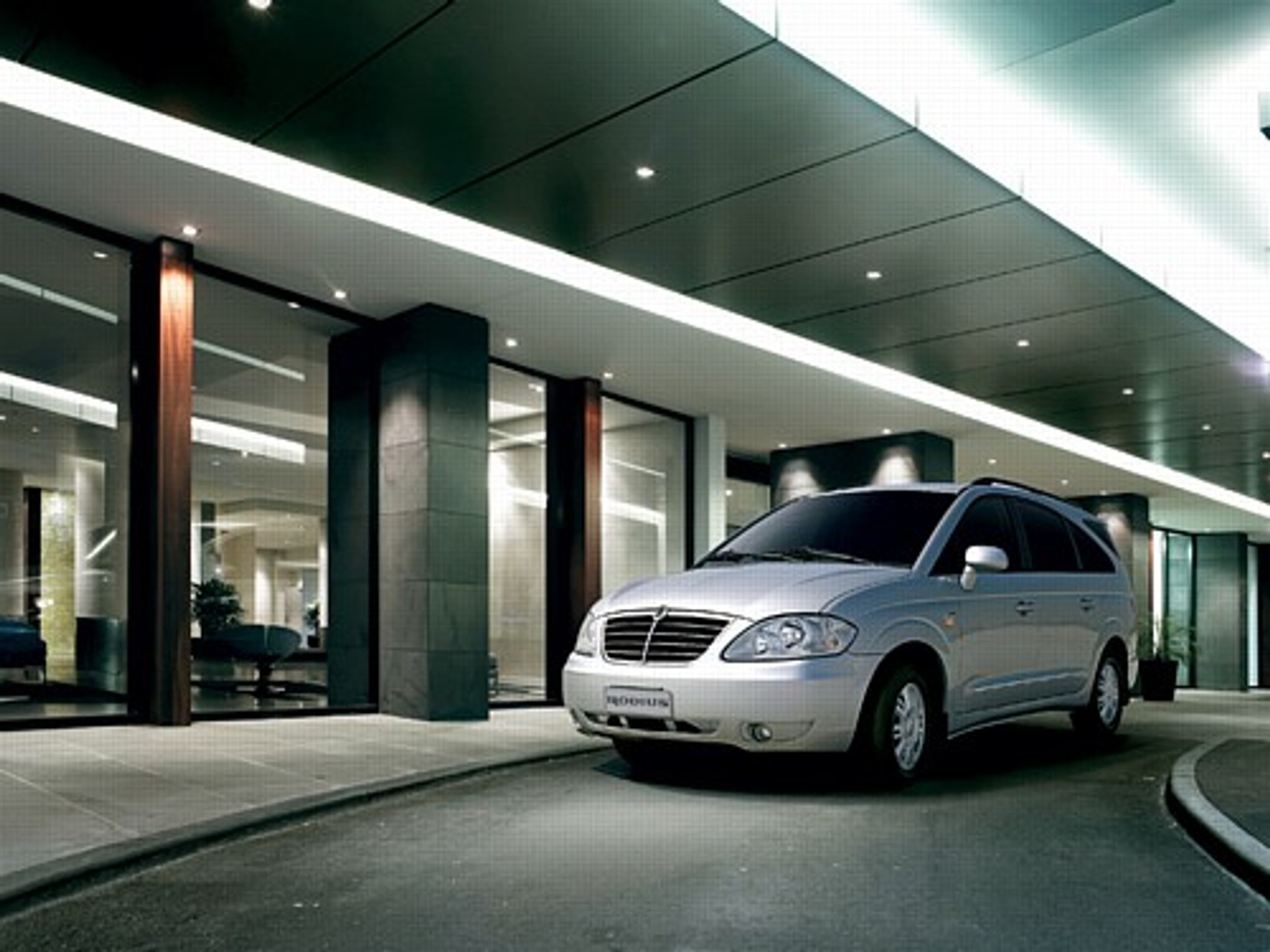 SsangYong Rodius - Tylko w wersji Premium