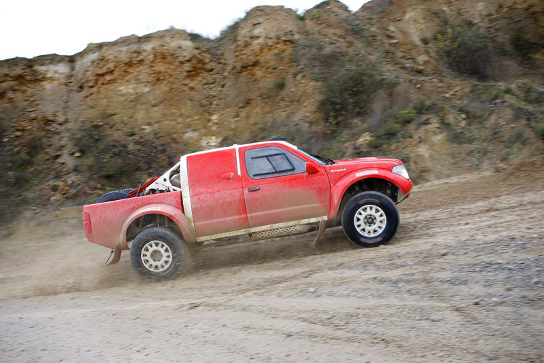 Rajd Dakar 2010: Overdrive - Hołek odebrał Nissana (fotogaleria)
