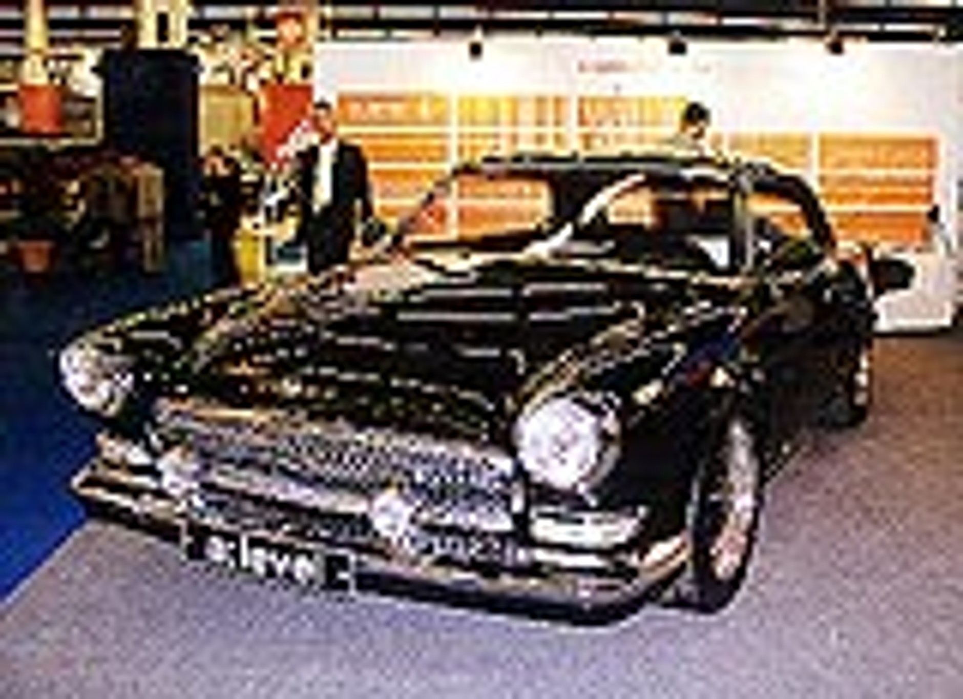 81. salon samochodowy w Paryżu