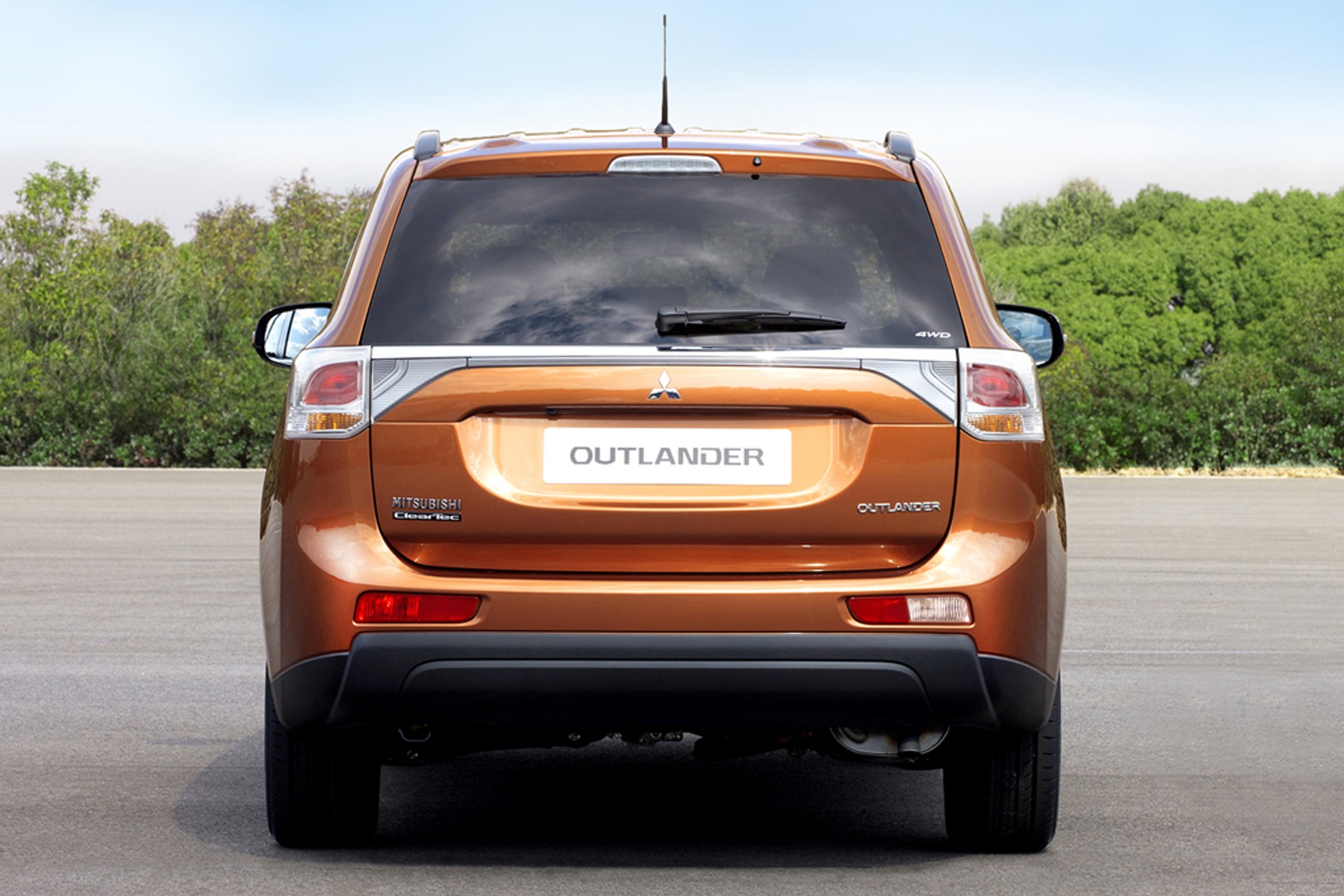 Nowy Mitsubishi Outlander po premierze