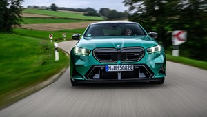 Nowe BMW M5 krytykują ci, którzy nim nie jeździli. Auto pozytywnie zaskakuje