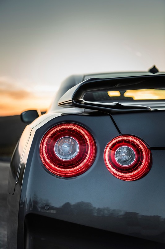 Nissan GT-R