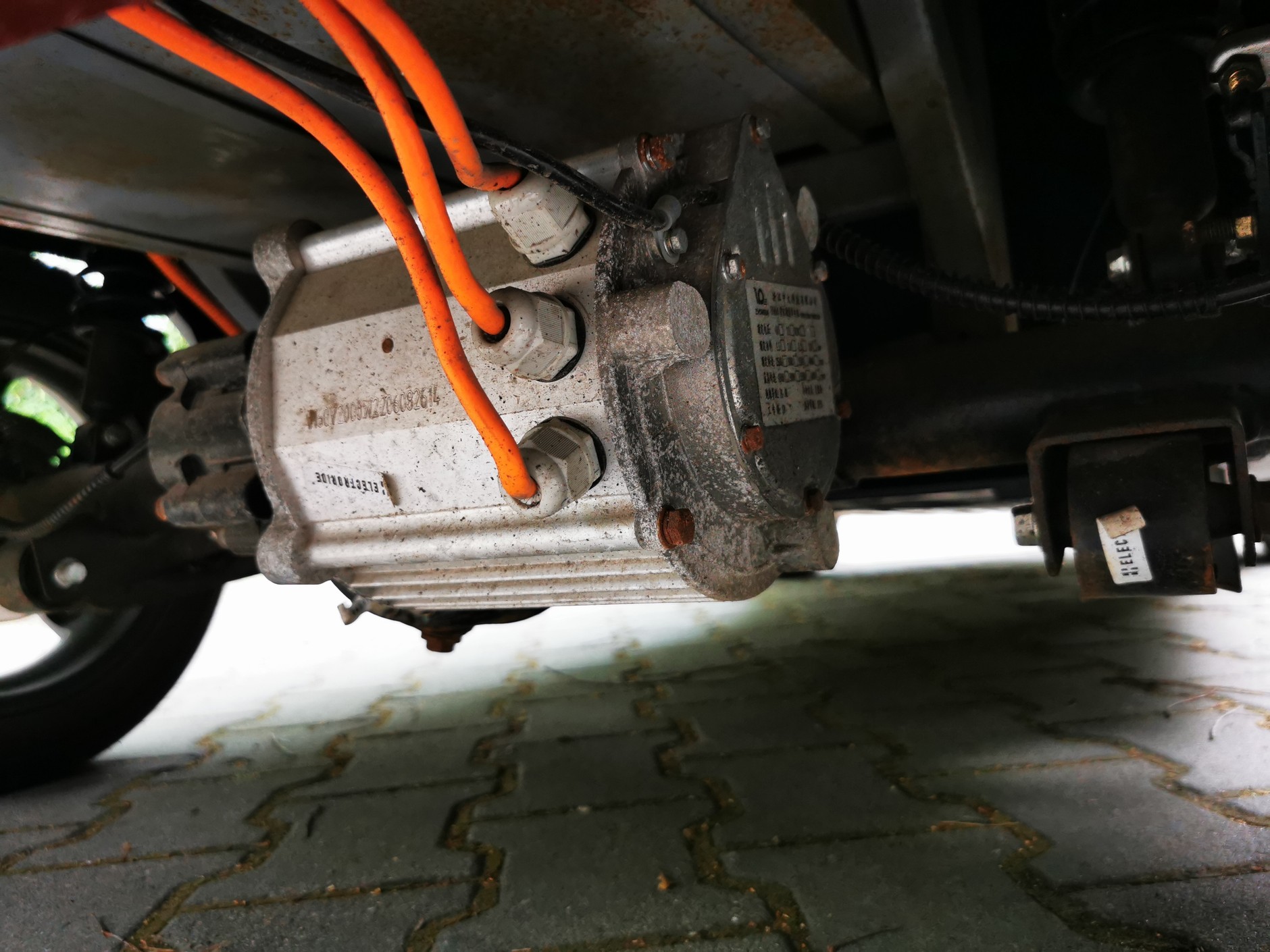 Electroride Futuri 4