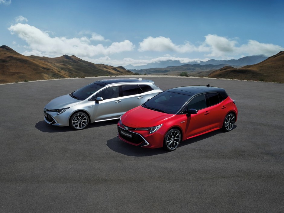 Toyota Corolla na salonie samochodowym w Paryżu