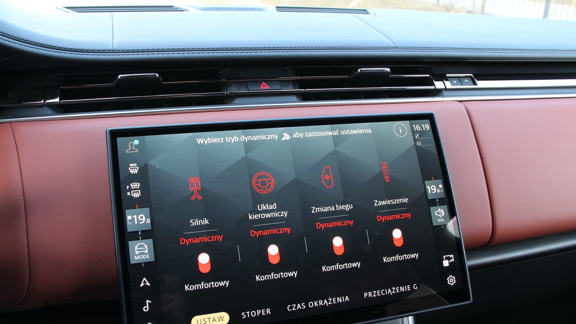 Range Rover 4.4 V8 SV LWB