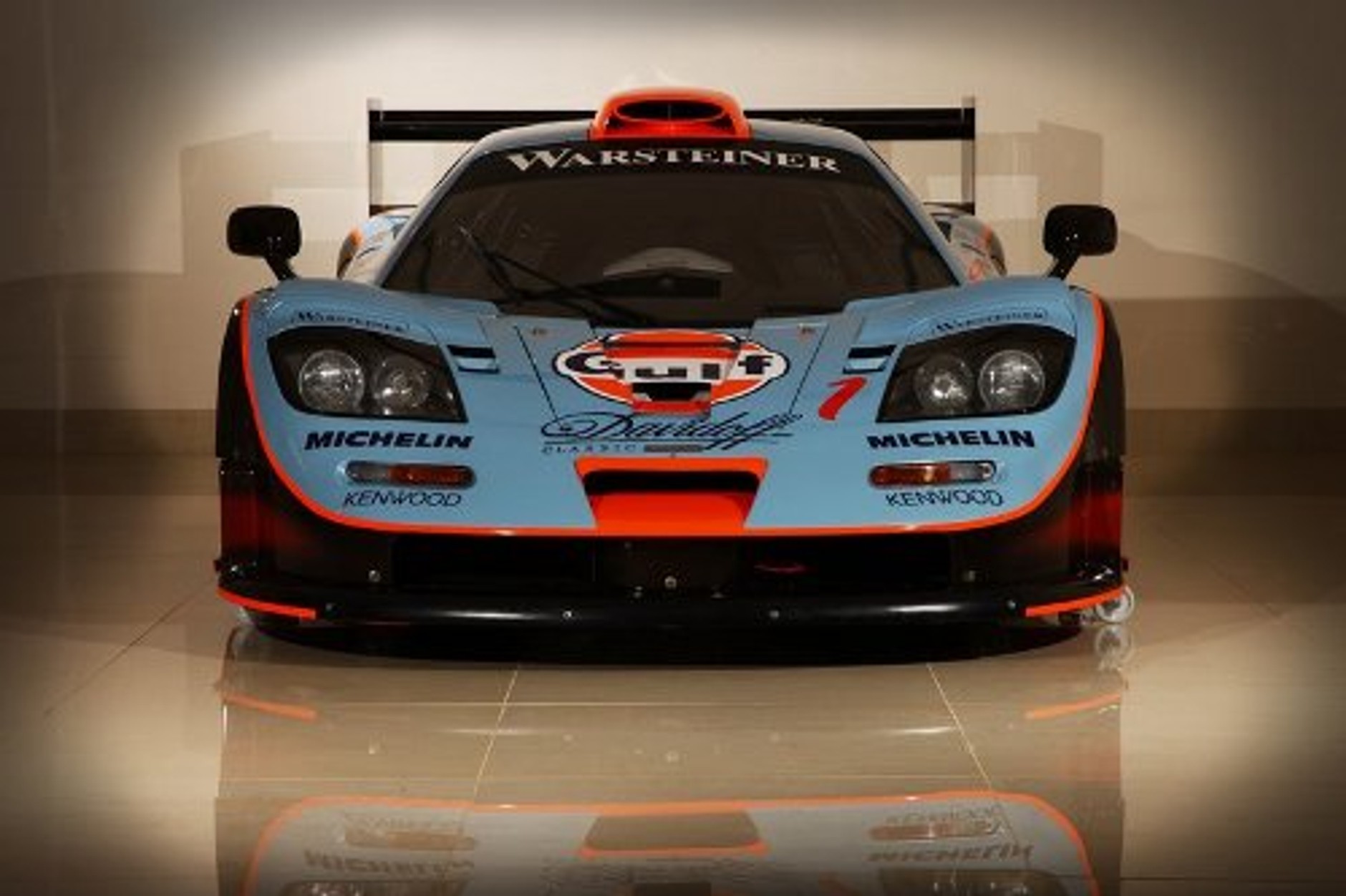 McLaren F1 GTR - Rzadki egzemplarz idzie pod młotek!