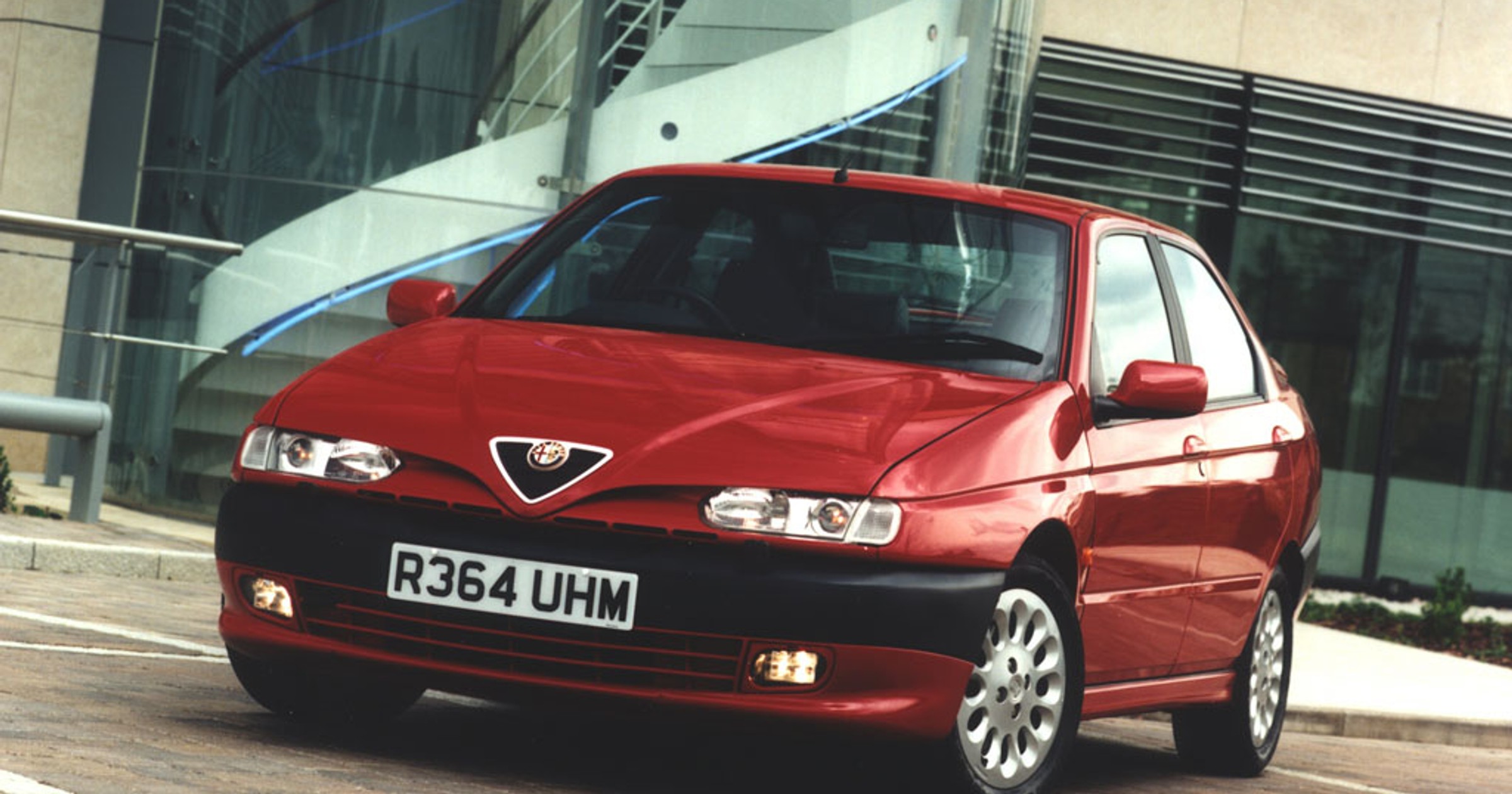 Alfa Romeo 146