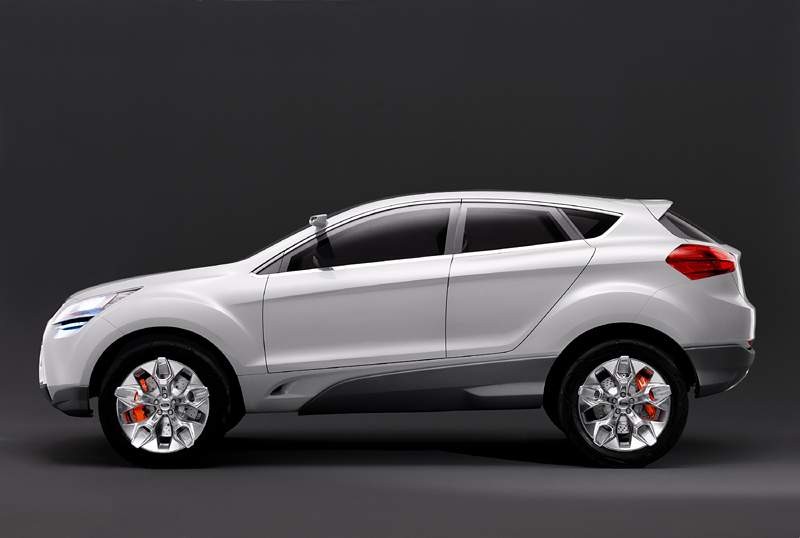 Paryż na żywo: Ford Iosis X