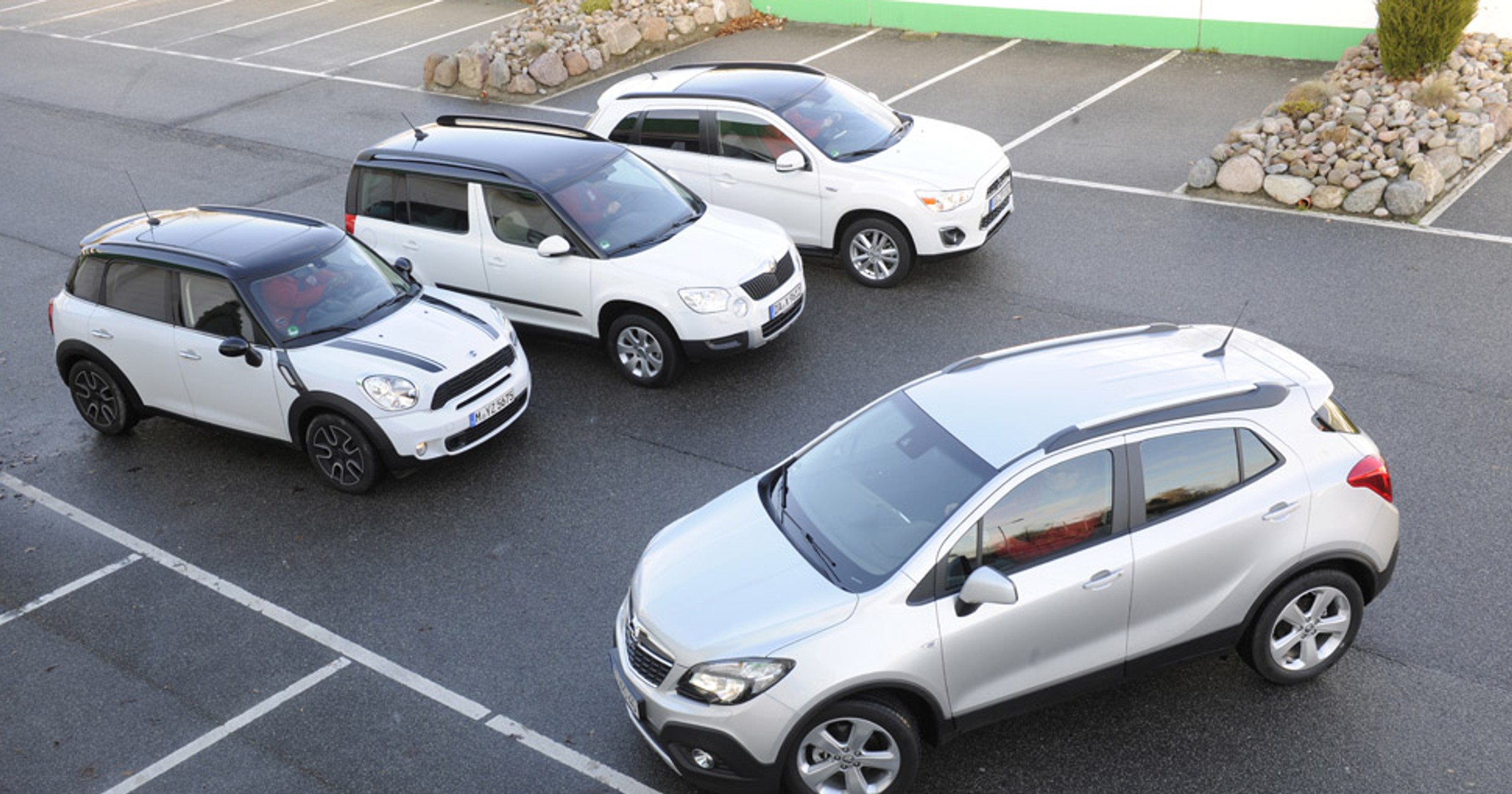 Opel Mokka kontra Mini Countryman, Skoda Yeti i Mitsubishi ASX: kto zrobił najlepszego małego SUV-a?