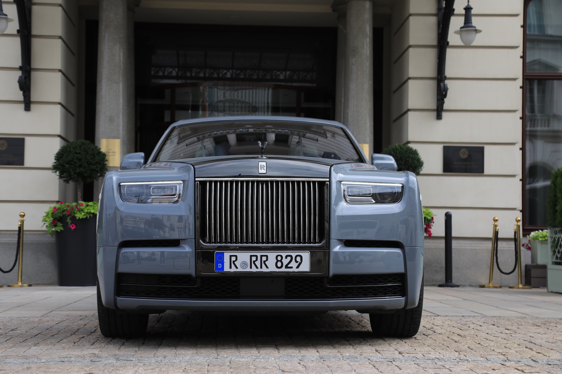 Rolls-Royce Phantom (2022, VIII Series II)