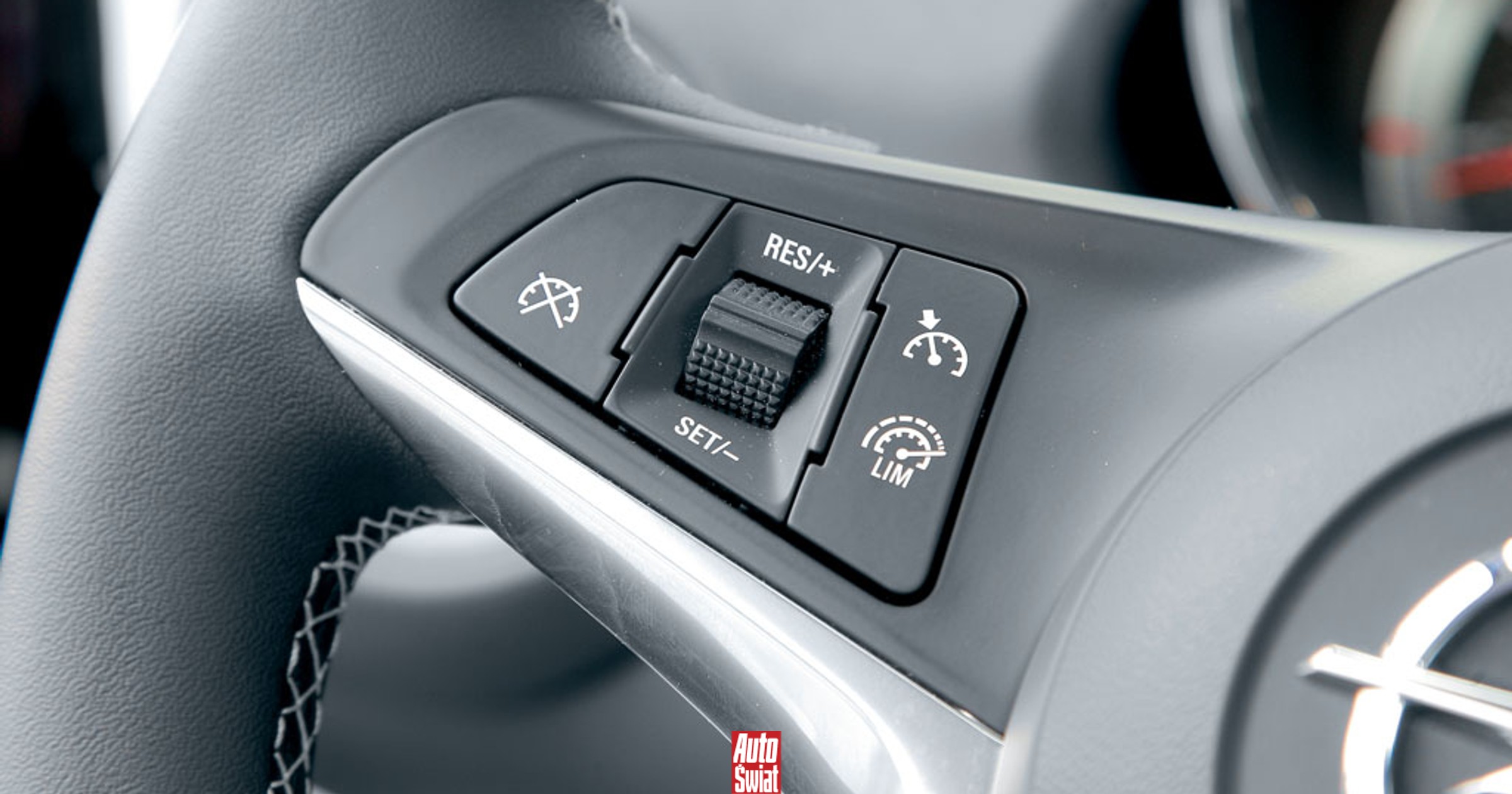 Czy tempomat zwiększa zużycie paliwa? Odpowiedź jest zaskakująca. To zależy