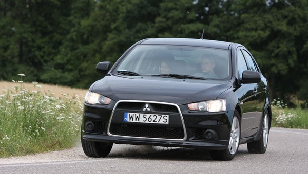 Mitsubishi Lancer - ciekawy styl i dobra trwałość