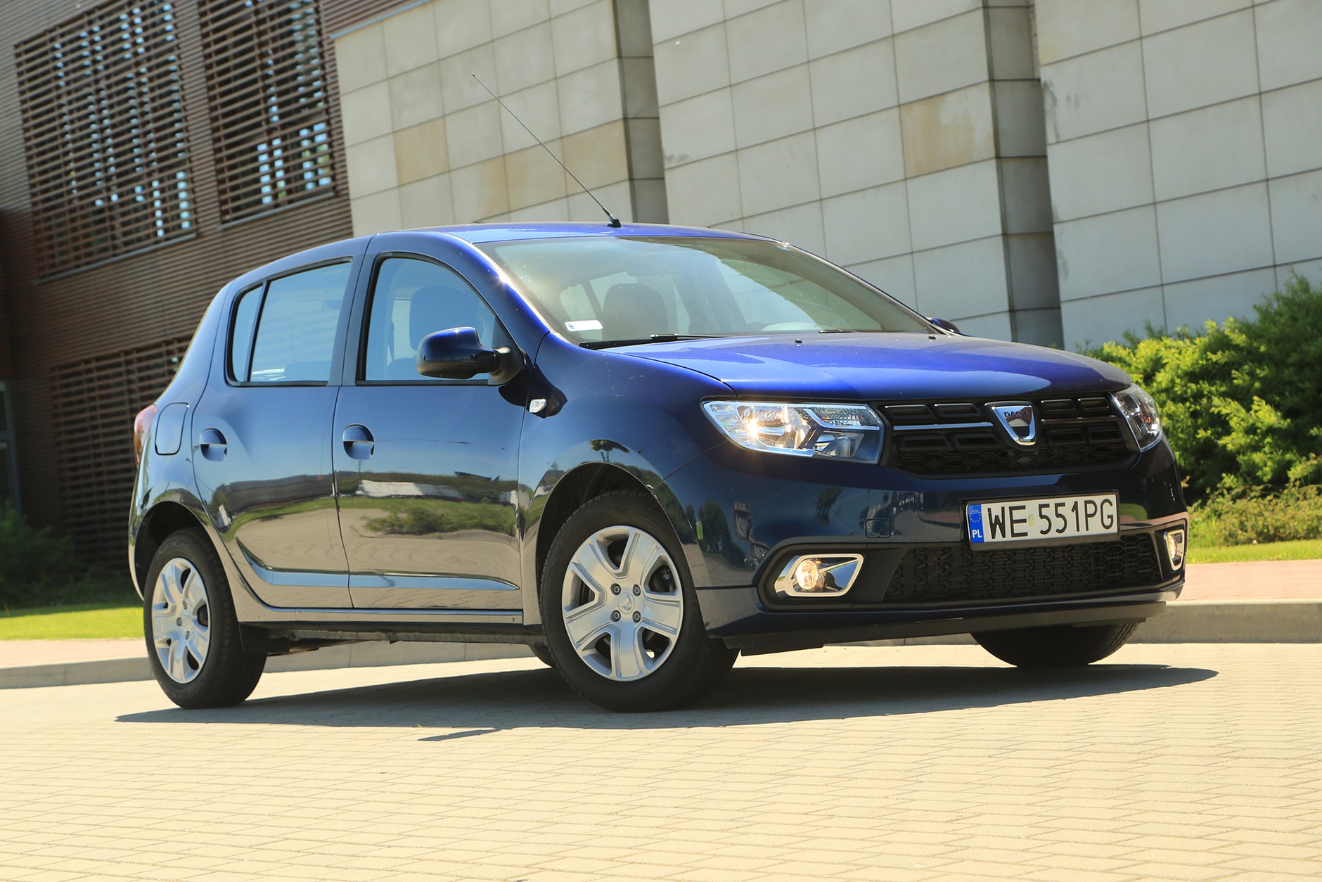 Dacia Sandero – najtańsze nowe auto na polskim rynku, od 29 900 zł