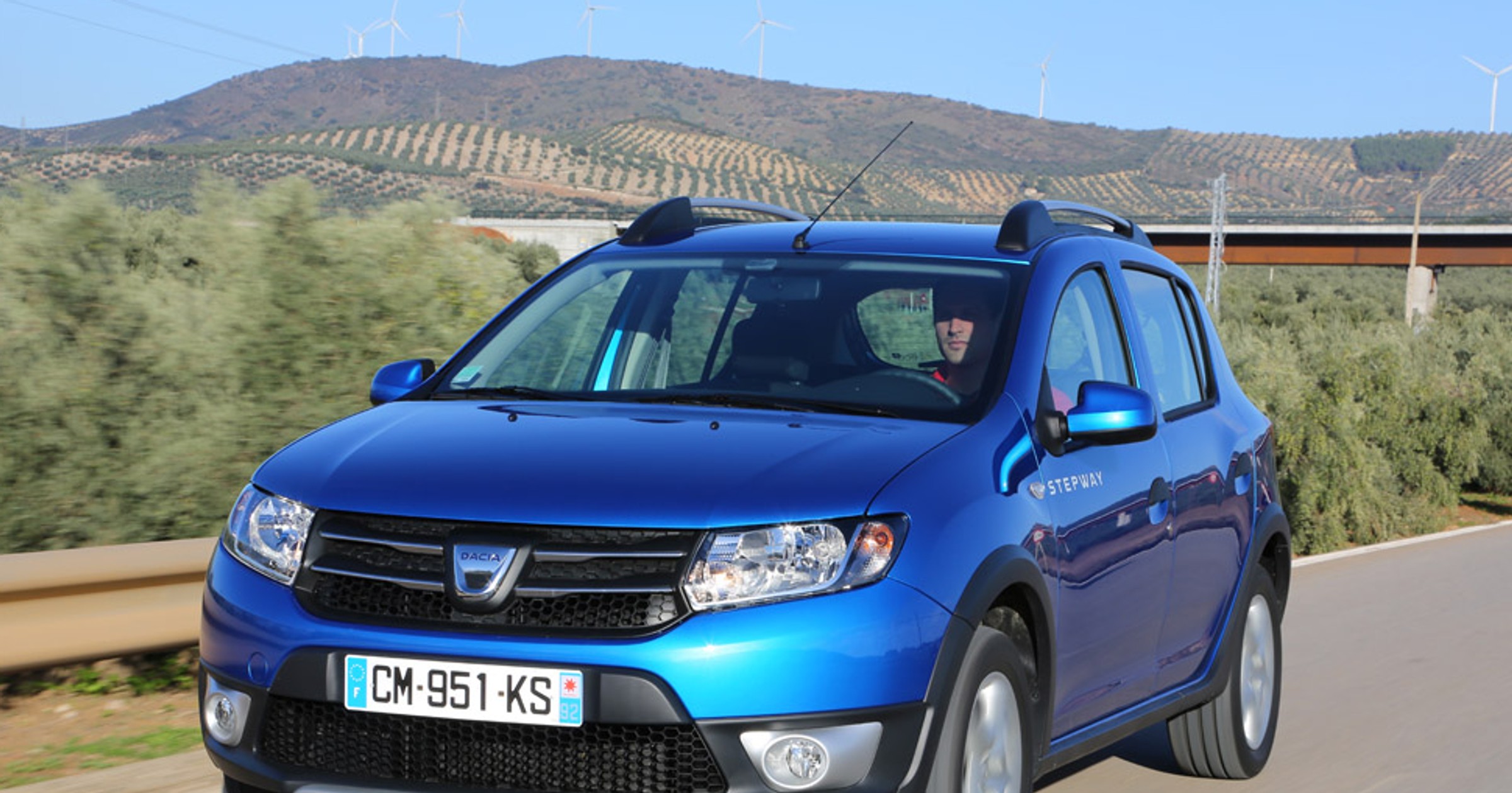 Dacia Sandero Stepway: Dacia w wersji ładnej - zdjęcia