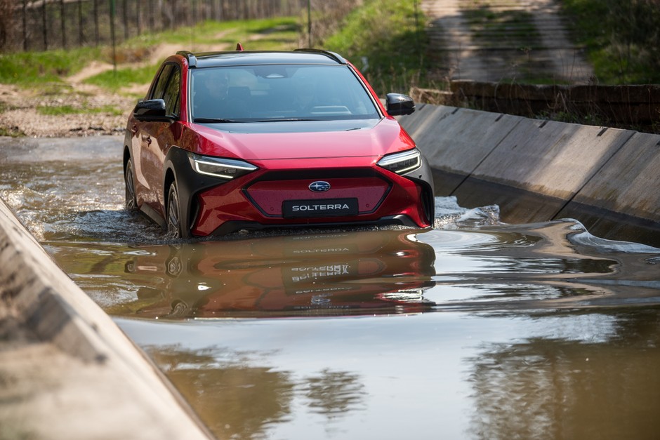Subaru Solterra 2022 r. 1 generacja