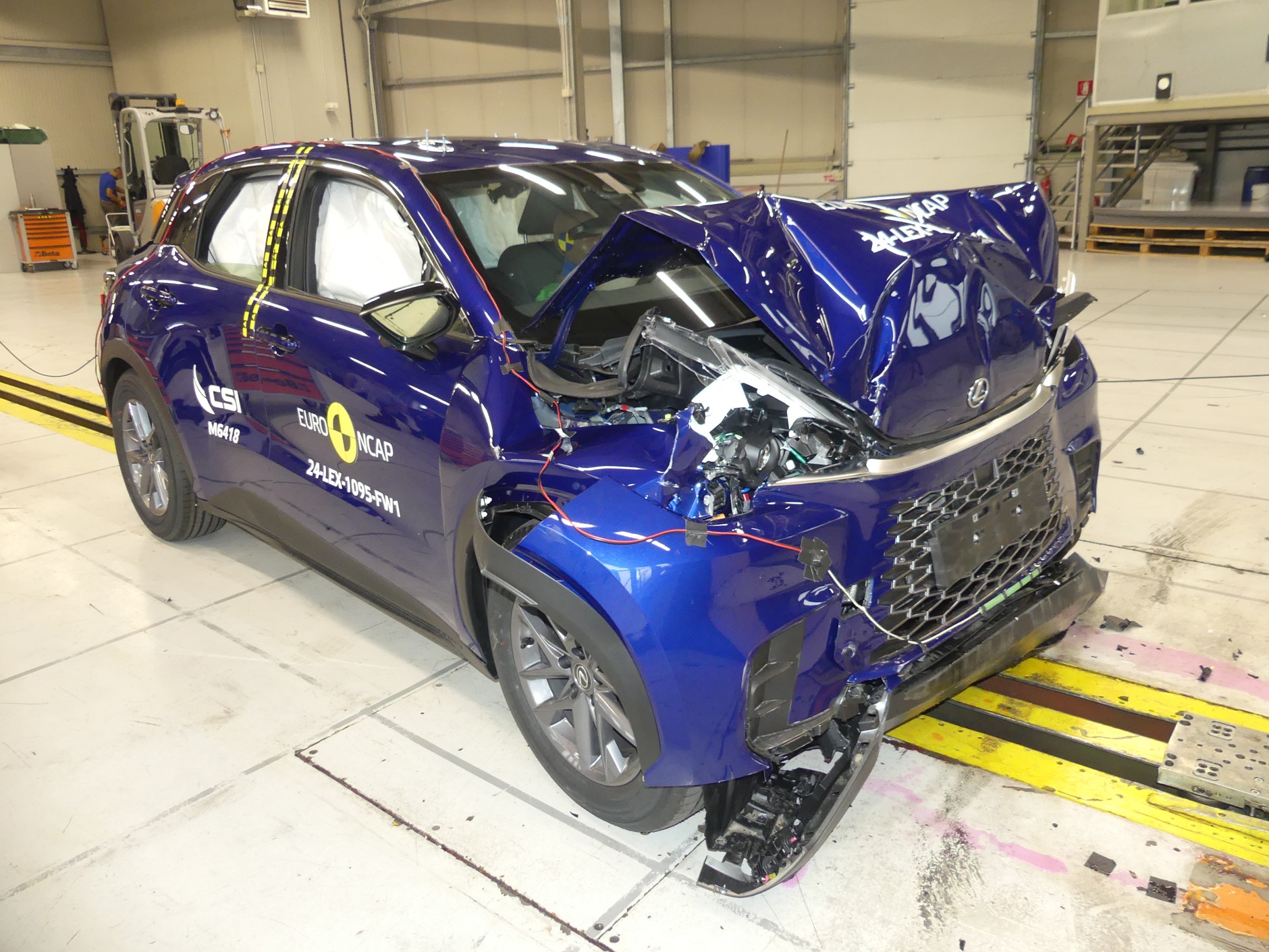 Lexus LBX